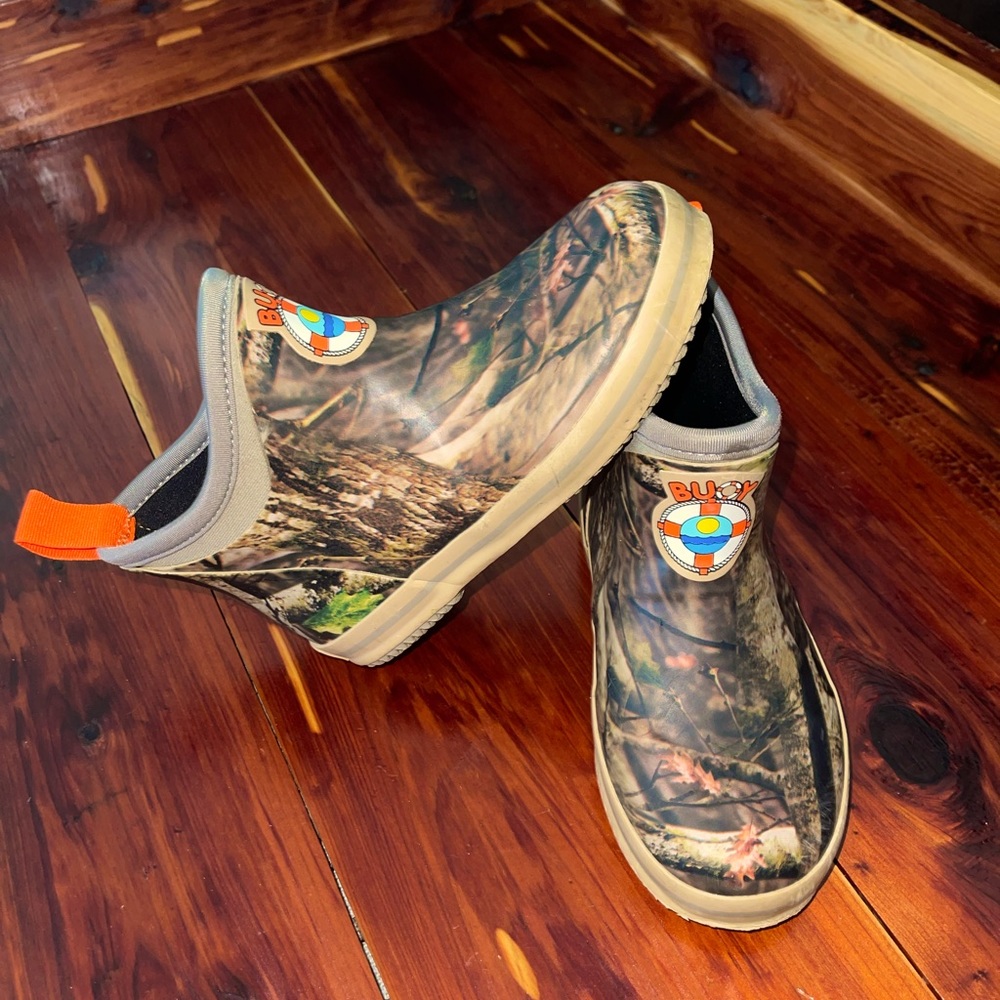 Camo Buoy Boots